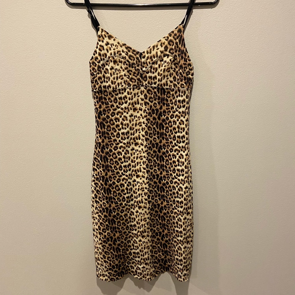 Woman’s Guess leopard slip dress sz. M.